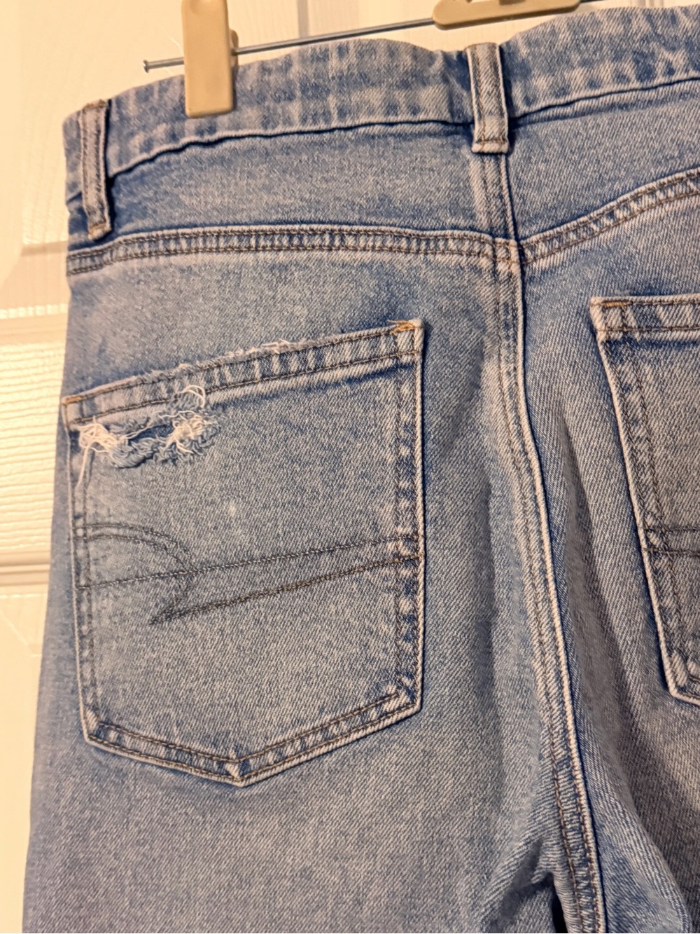 American Eagle Outfitters Light Blue Distressed Wide-Leg Jeans - Picture 8 of 9